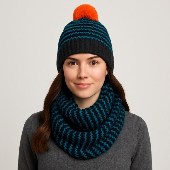 Horseware Ireland Bobble Hat & Snood Set Navy Teal Knit One Size NWT - Picture 7 of 7